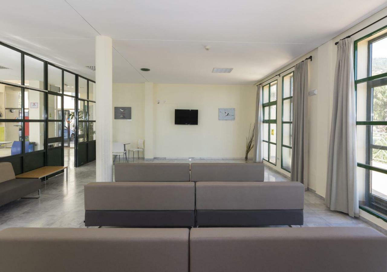 Albergue Inturjoven Algeciras-Tarifa Экстерьер фото